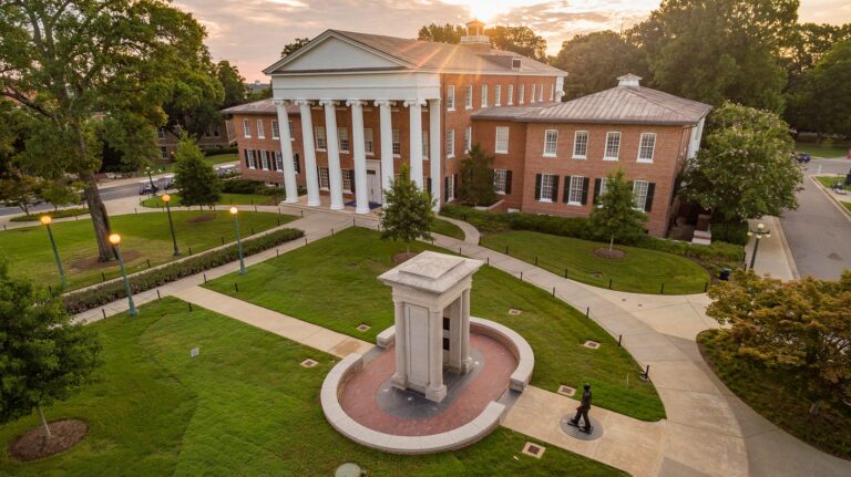 Ole Miss Scholarships at the University of Mississippi